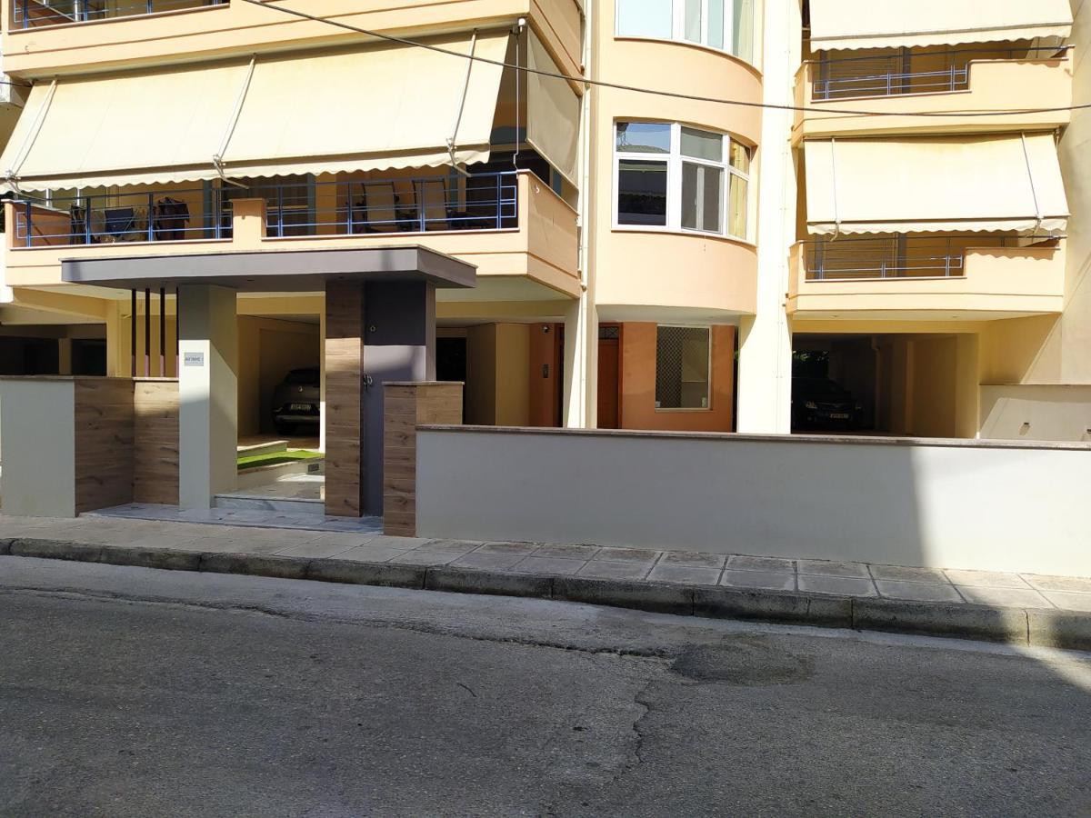 Ioanna'S Luxury Two Bedroom Apartment نافبليو المظهر الخارجي الصورة