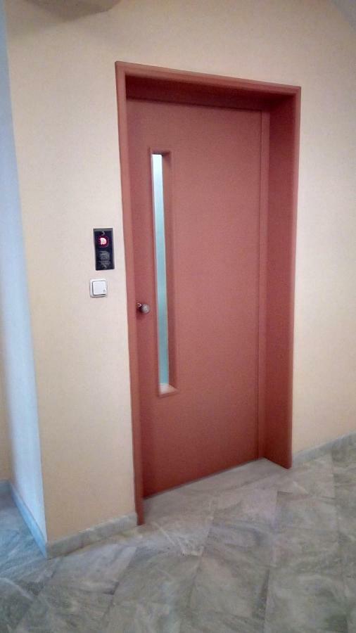 Ioanna'S Luxury Two Bedroom Apartment نافبليو المظهر الخارجي الصورة